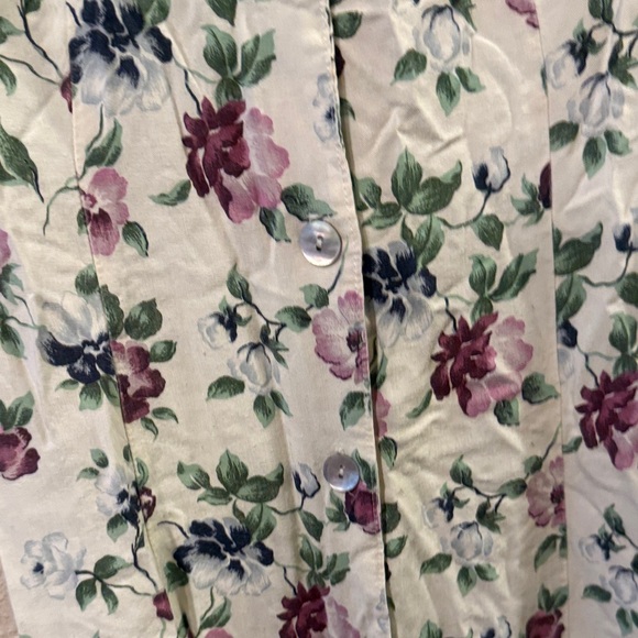 All that Jazz Floral Sleeveless Dress - Cream and Purple - Picture 4 of 5